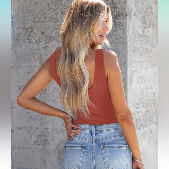 NWT Scoop Neck Sleeveless Backless summer Bodysuit - Picture 3 of 8